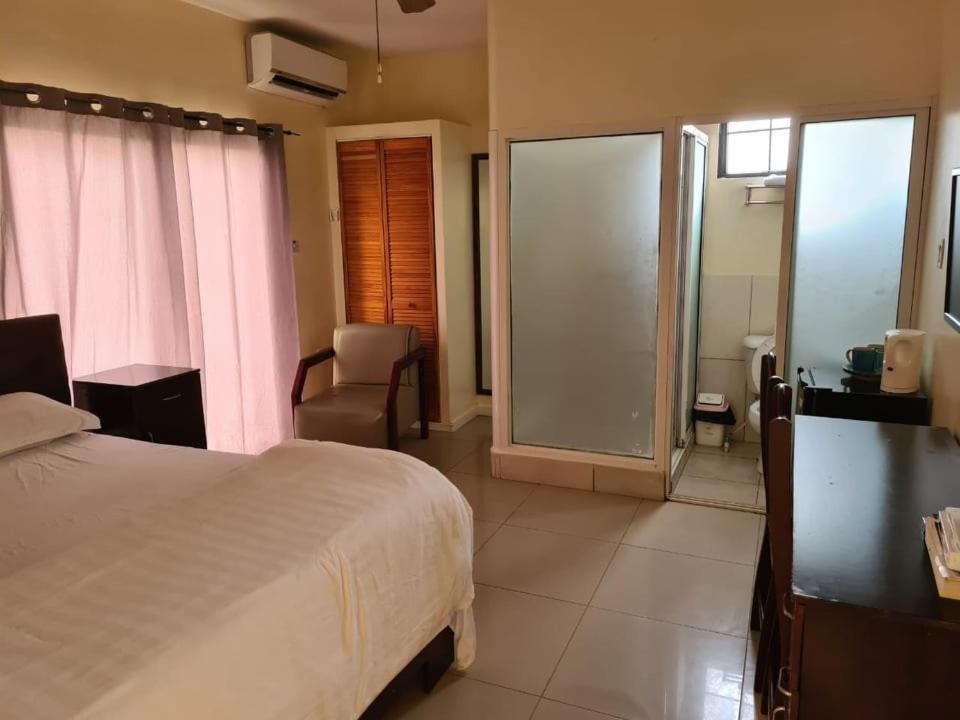 Oriental Suites Джорджтаун Экстерьер фото